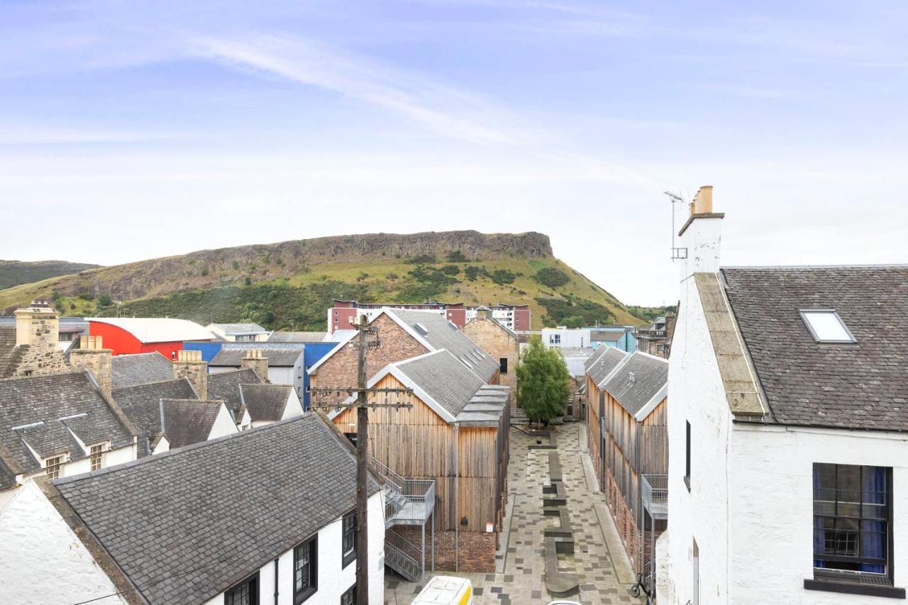 Apartamento Joivy Cosy Flat In The Heart Of Edimburgo Exterior foto