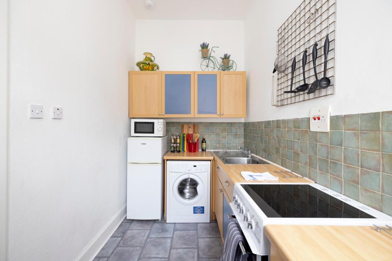Apartamento Joivy Cosy Flat In The Heart Of Edimburgo Exterior foto